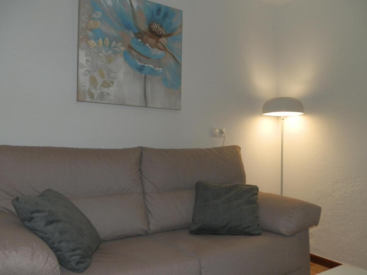 Apartamentos Turisticos Beatriz Perillo Exteriör bild
